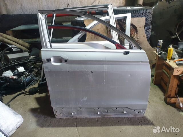 Дверь передняя правая Volkswagen Tiguan 2