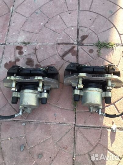 Суппорт передний mazda 3bk