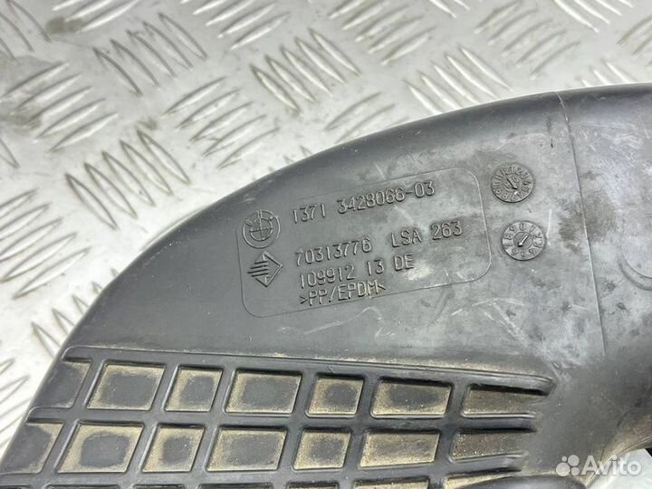 Патрубок воздушного фильтра Bmw X3 Е83 N52B30 2009