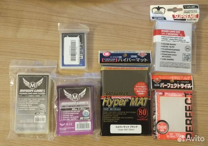 Протекторы и плейматы для настольных игр