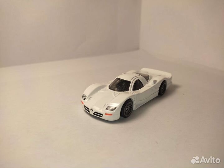 Hot wheels машинки