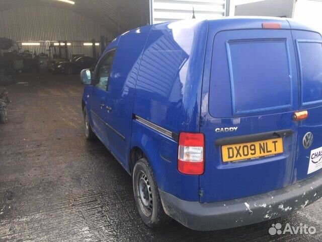 Разбор на запчасти Volkswagen Caddy 2004-2010