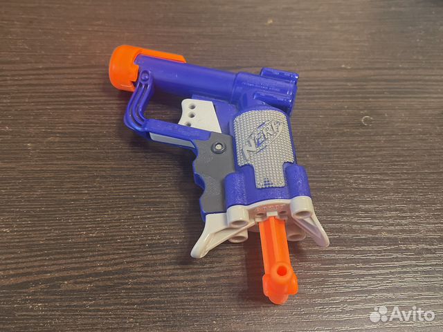 Nerf пистолет