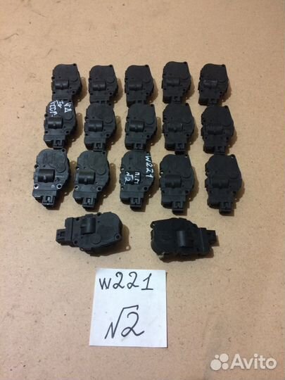 Моторчики заслонок печки Mercedes W221 W212