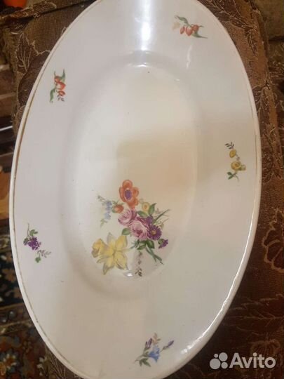 Посуда тарелка