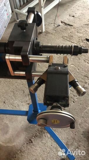 Станок для проточки тормозных дисков