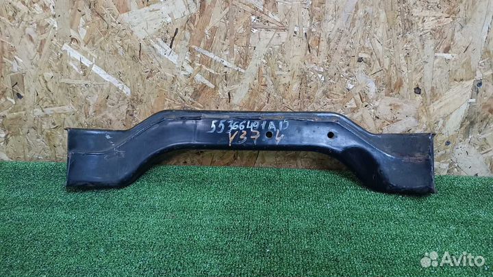 Поперечина рамы задняя Dodge Ram IV 5.7