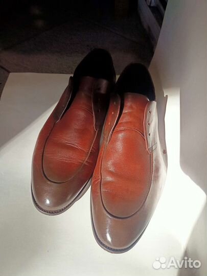 Ремонт обуви Чистка Покраска Растяжка Химчистка