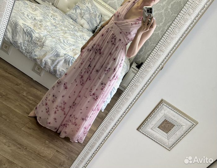 Платье Mohito 42 новое