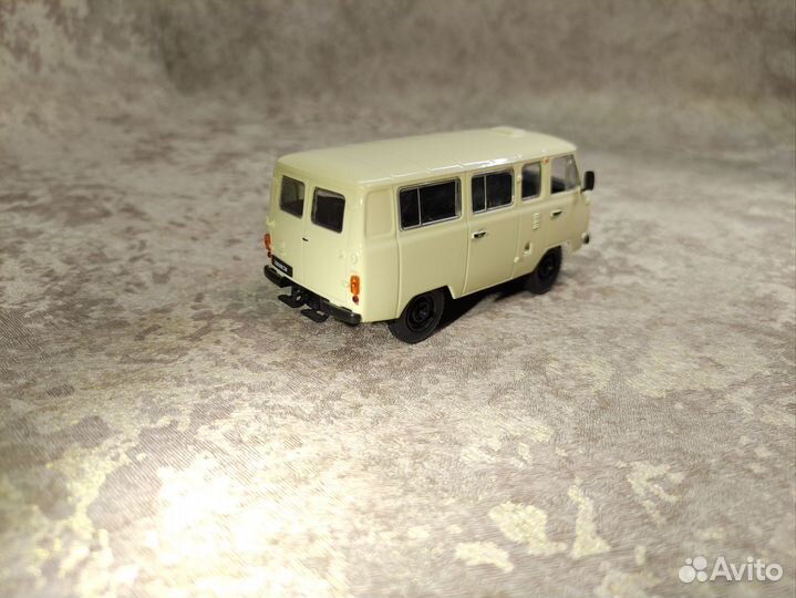 Коллекционная модель автомобиля