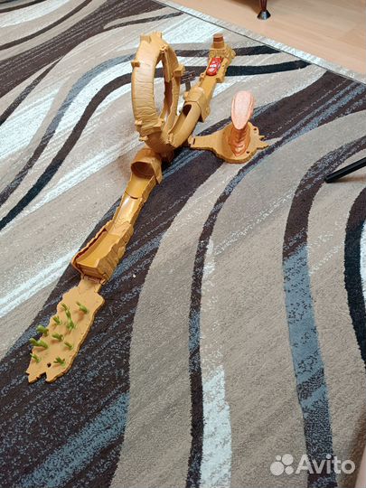 Трасса Тачки Скала вилли mattel