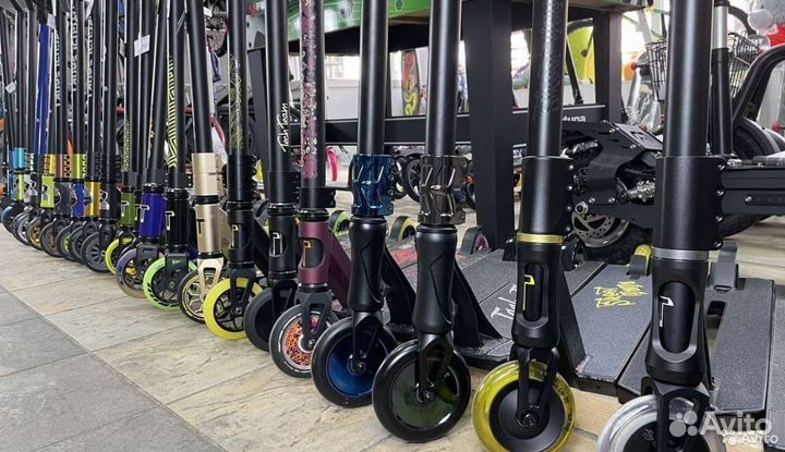 Трюковой самокат Tech Team