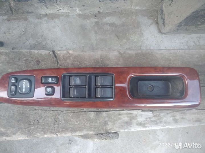 Блок управления стеклоподъемниками