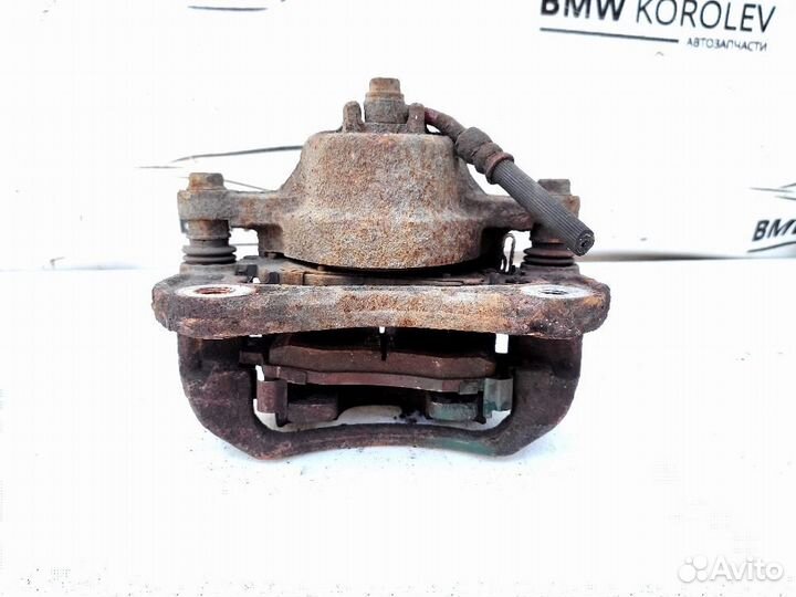 Суппорт передний правый (2005-2011) Kia Rio