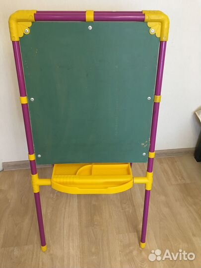 Доска для рисования мелом и магнитной стороной