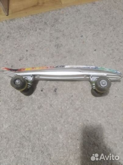 Скейтборд детский б/у колеса светятся (пенниборд)