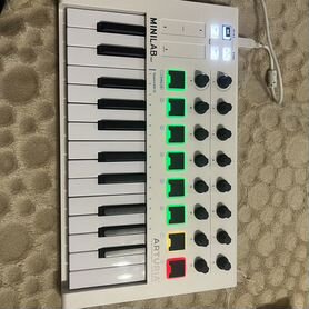 Midi клавиатура mk11