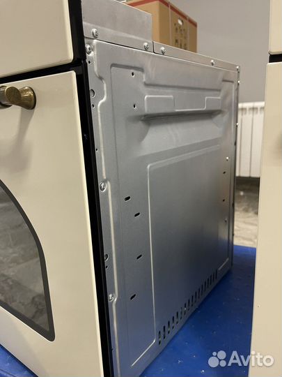 Электрический духовой шкаф с конвекцией новый