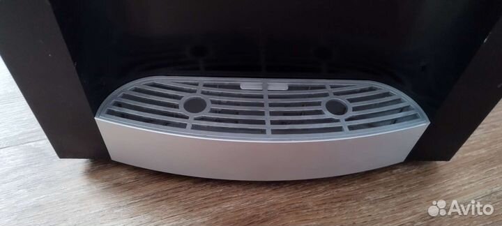 Кулер для воды Ecotronic