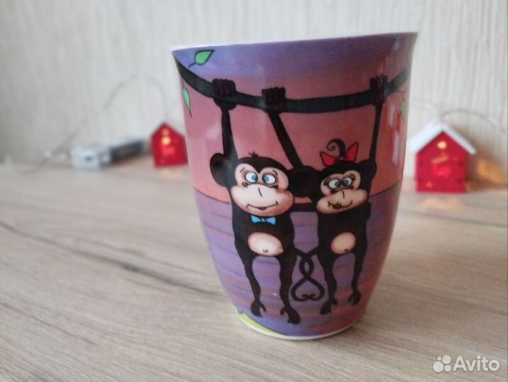 Кружка с обезьянками
