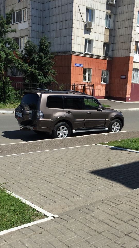 Mitsubishi Pajero: фото владельца