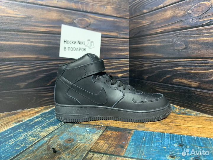 Мужские кроссовки Nike Air Force 1 High 07