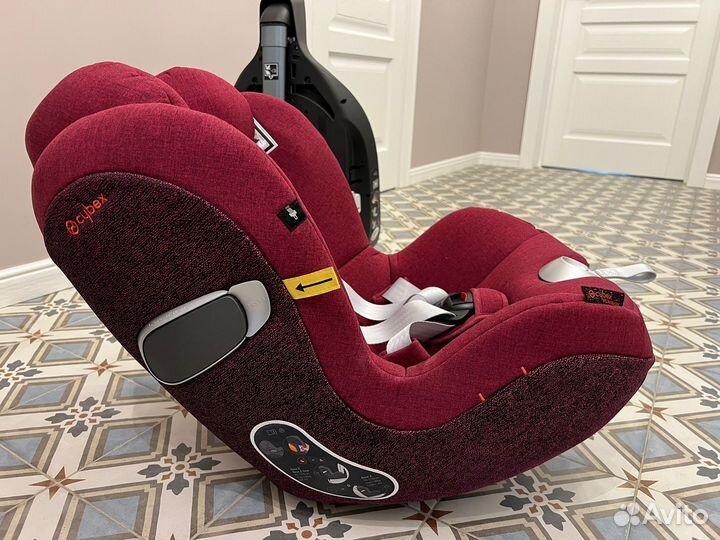 Автокресло Cybex Sirona Z i-Size c базой isofix Z