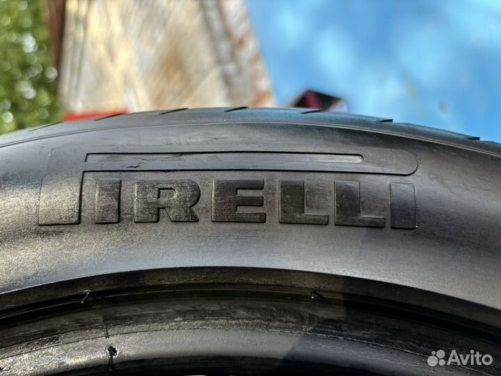 Pirelli P Zero 245/45 R18