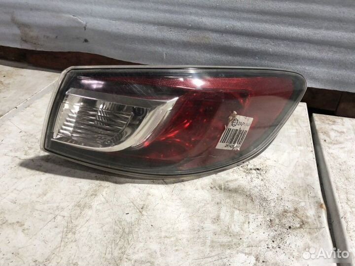 Стоп-сигнал правый Mazda 6