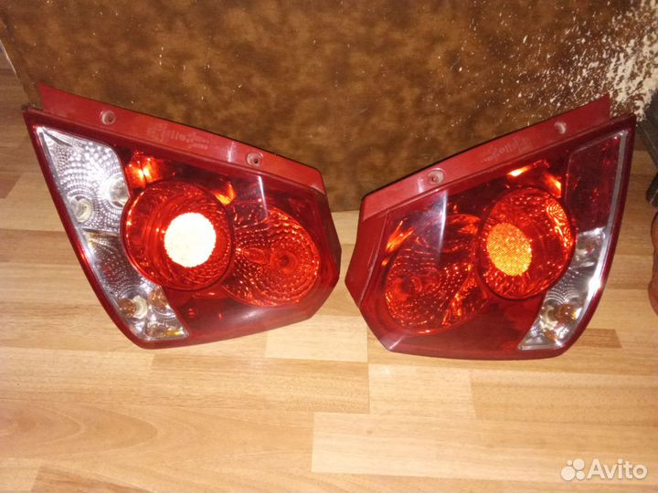 Задние фонари от shevrolet aveo