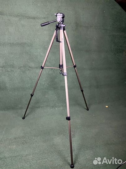 Штатив для камеры