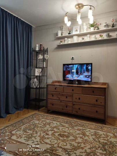 2-к. квартира, 60 м², 1/14 эт.