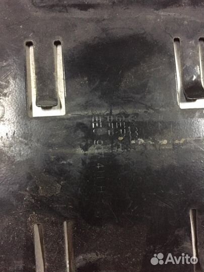 Блок управления двс с проводкой Audi A8 D3