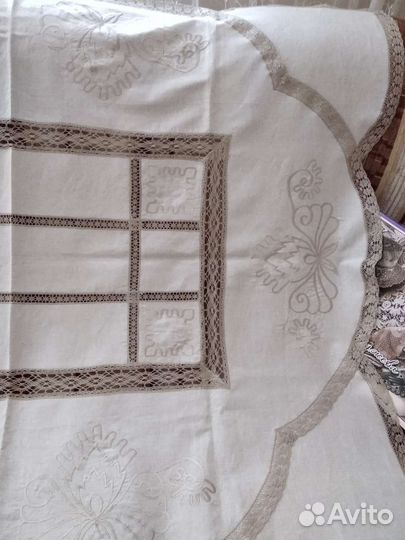 Столовый текстиль(скатерть, салфетки)