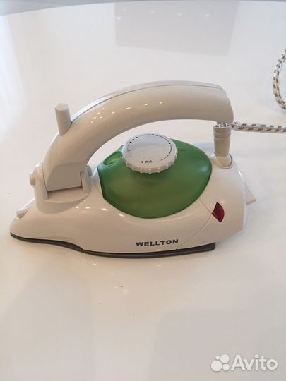 Продам дорожный утюг