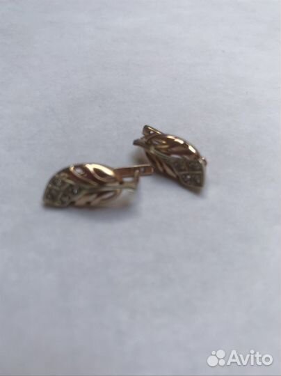 Золотые сережки