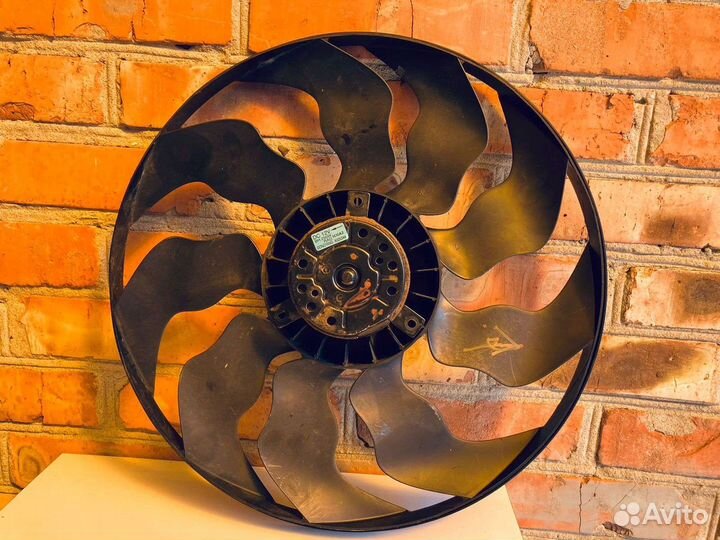 Вентилятор радиатора Хендай экус,Киа кворис