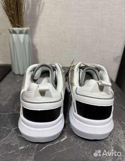 Кроссовки Trussardi оригинал