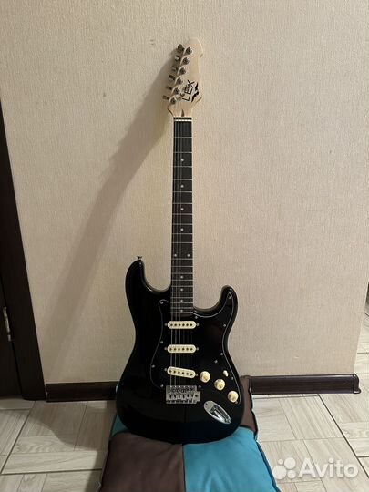 Электро гитара бу