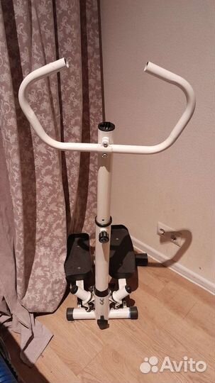 Эллиптический тренажер. Степпер