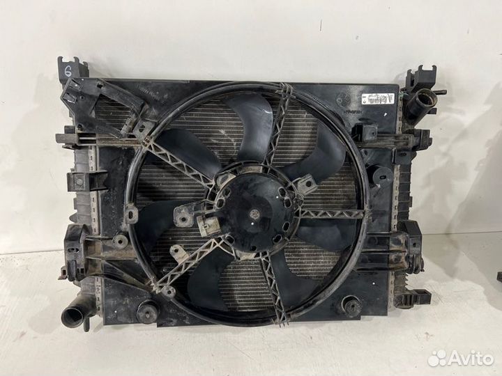 Радиатор охлаждения двигателя передний LADA Vesta