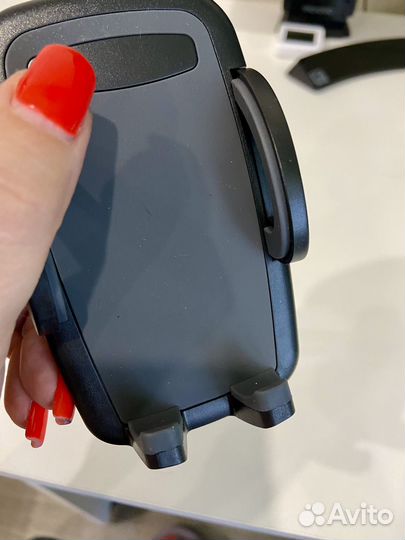 Автомобильный держатель для телефона