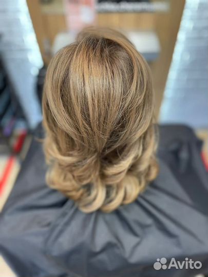 Стрижка, окрашивание волос