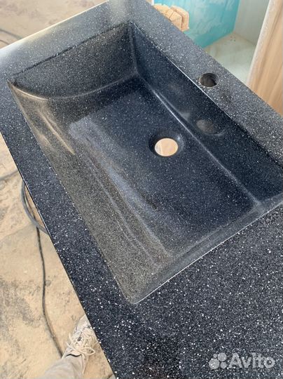 Столешница из искусственного камня готовая