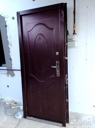Дверь входная бу