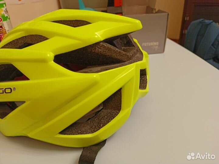 Велошлем взрослый