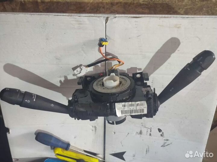 Подрулевой переключатель Citroen C4 picasso 2 B78