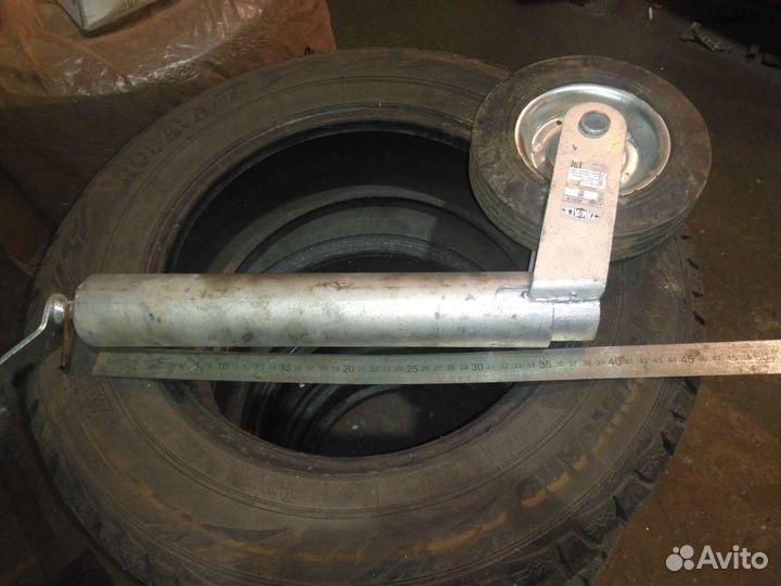 Опорное колесо для легкового прицепа