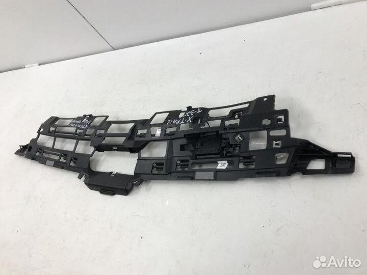 Кронштейн заднего бампера Nissan X-Trail 3 (T32)