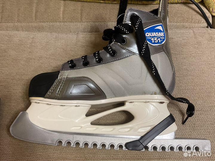 Коньки хоккейные